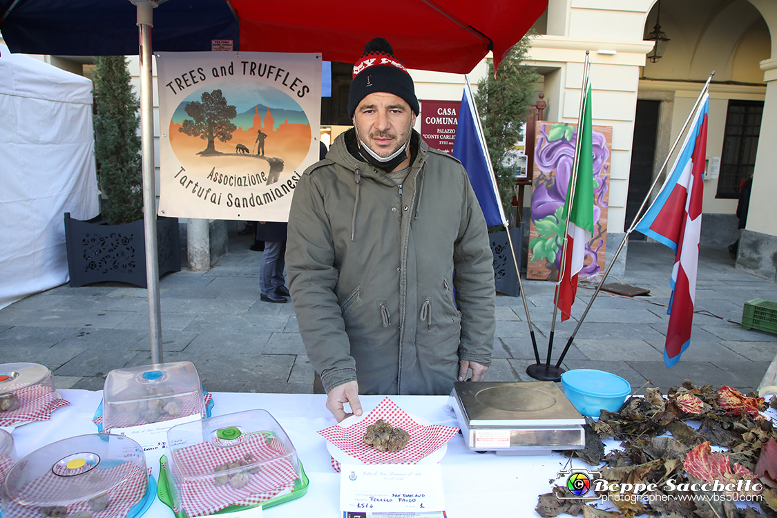 VBS_5670 - 10.ma Fiera Nazionale del Tartufo e Fiera dei Santi.jpg